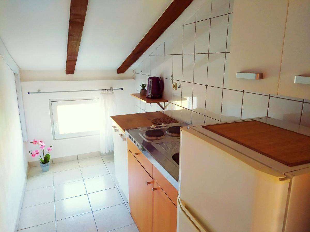Apartments And Rooms Aleksandra บาร์บินเย ภายนอก รูปภาพ