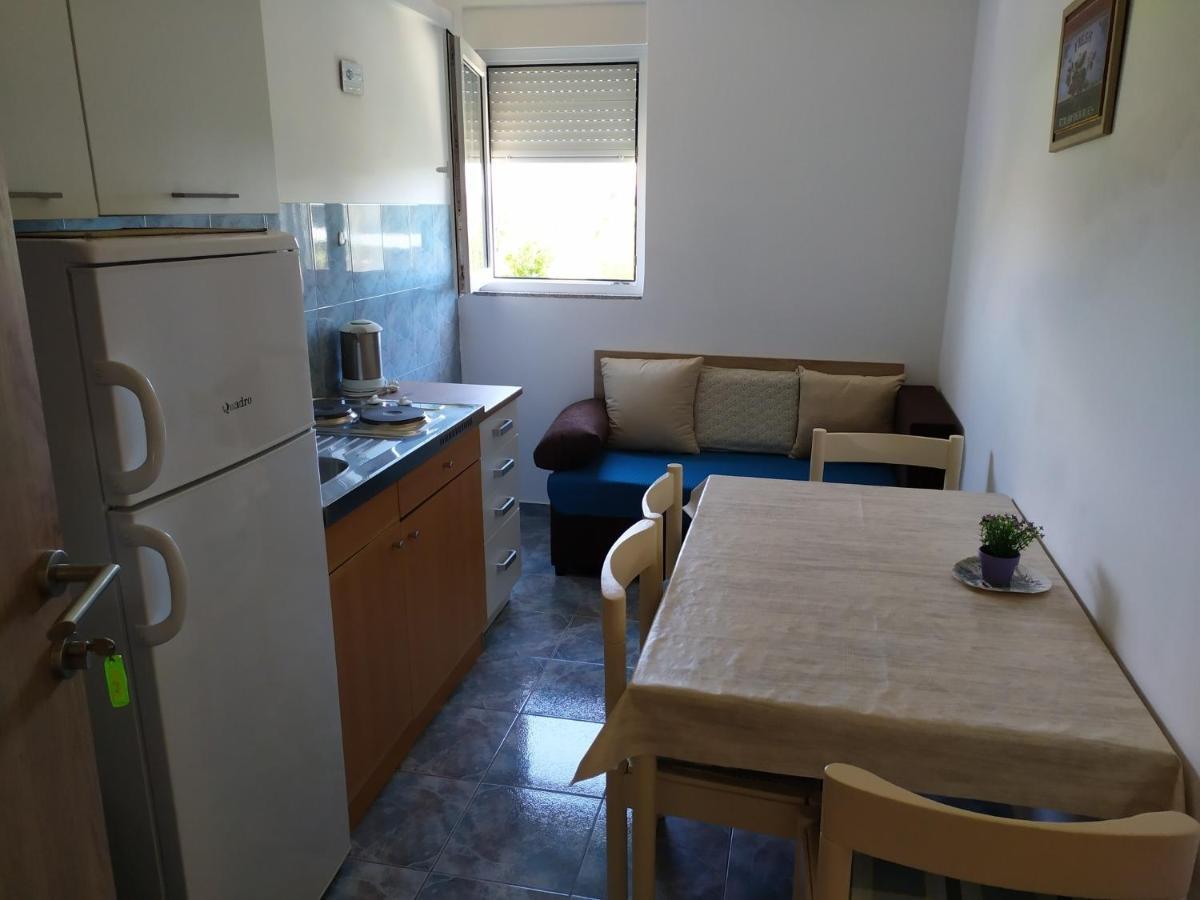 Apartments And Rooms Aleksandra บาร์บินเย ภายนอก รูปภาพ