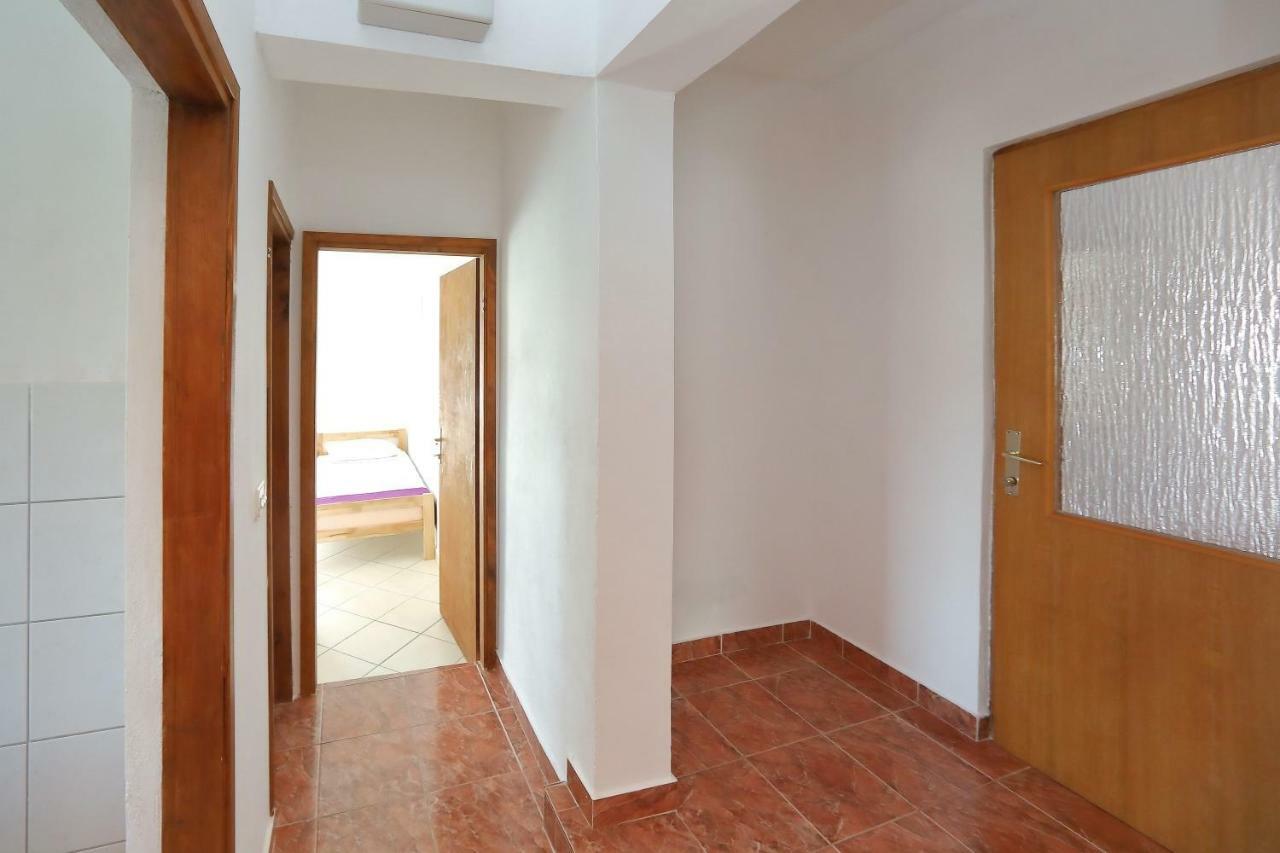 Apartments And Rooms Aleksandra บาร์บินเย ภายนอก รูปภาพ